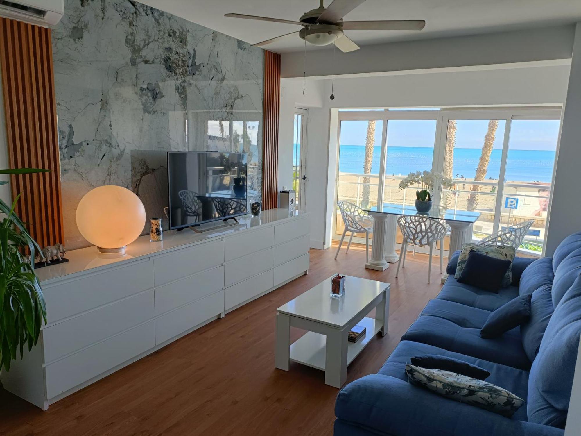 Apartamento Lujo Frente Al Mar Centro De Malaga Zewnętrze zdjęcie