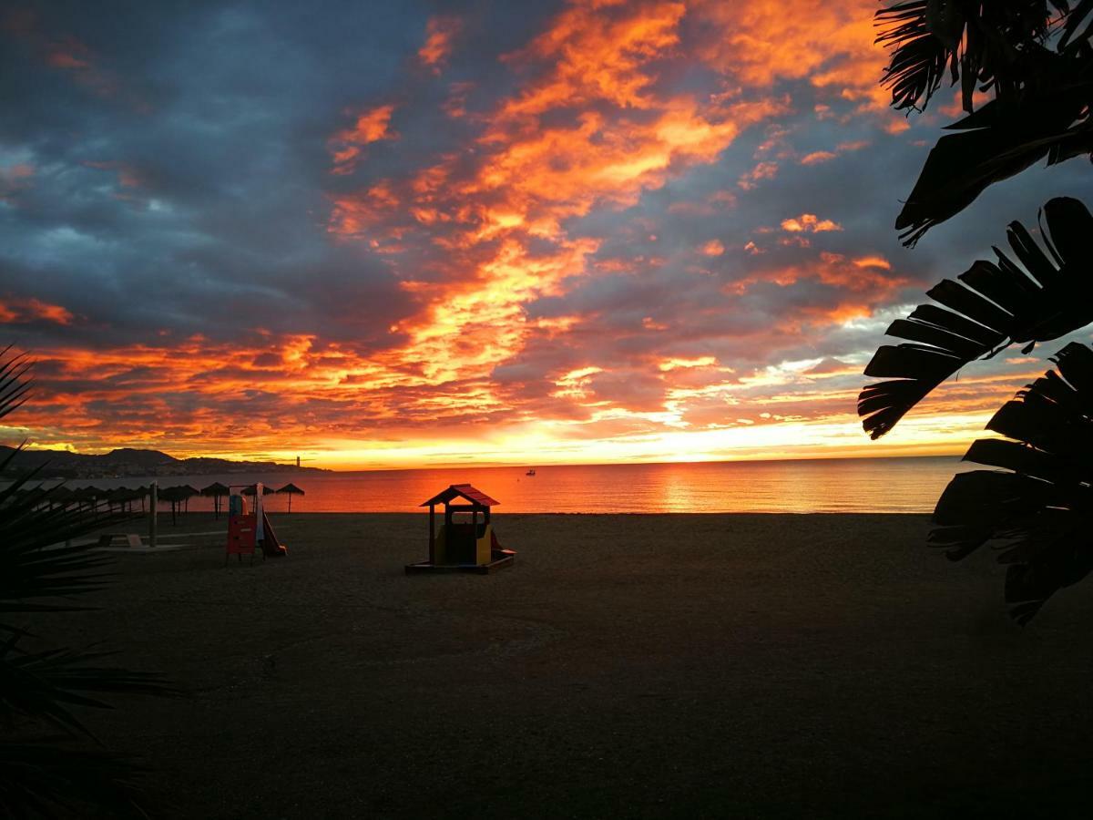 Apartamento Lujo Frente Al Mar Centro De Malaga Zewnętrze zdjęcie